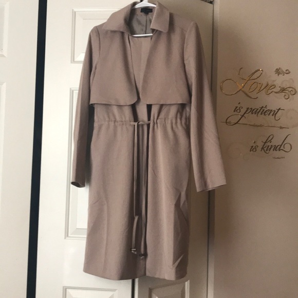 Classic Trench Coat - Picture 2 of 3